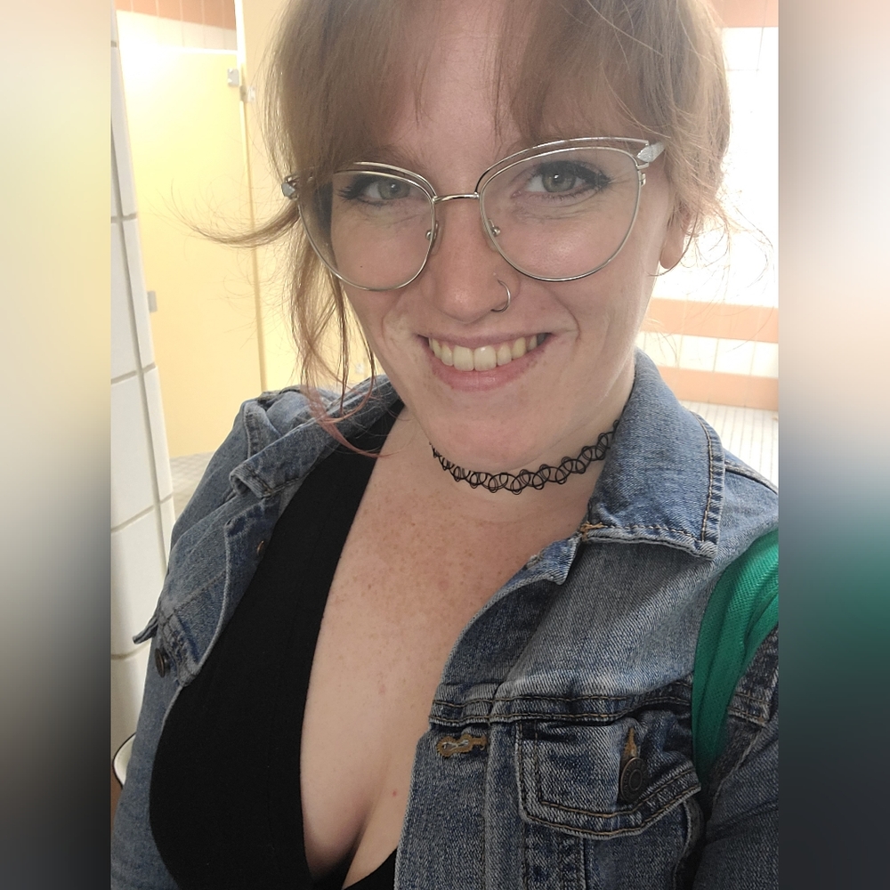 Meet your Posher, Amanda